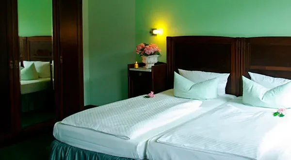 Doppelzimmer_Hotel-Goldener-Anker-Radebeul